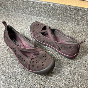 Skechers Womens 8.5 Comfort Casual Brown Leather Cross Straps Flat Shoes Slip On